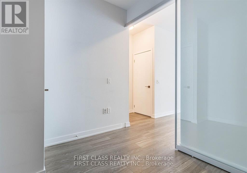 Photo 12 of 3216 4055 Parkside Village Drive, Mississauga ON