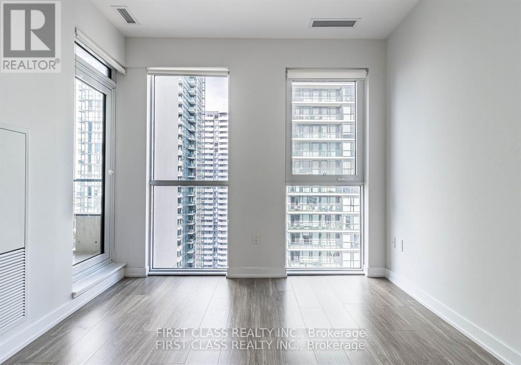 Photo 6 of 3216 4055 Parkside Village Drive, Mississauga ON