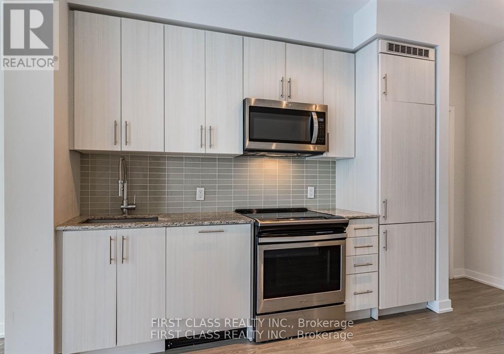 Photo 9 of 3216 4055 Parkside Village Drive, Mississauga ON