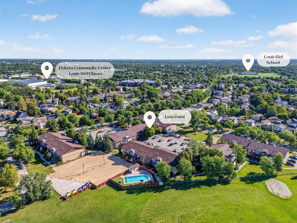 Photo 18 of 28 66 Paddington Road, Winnipeg MB