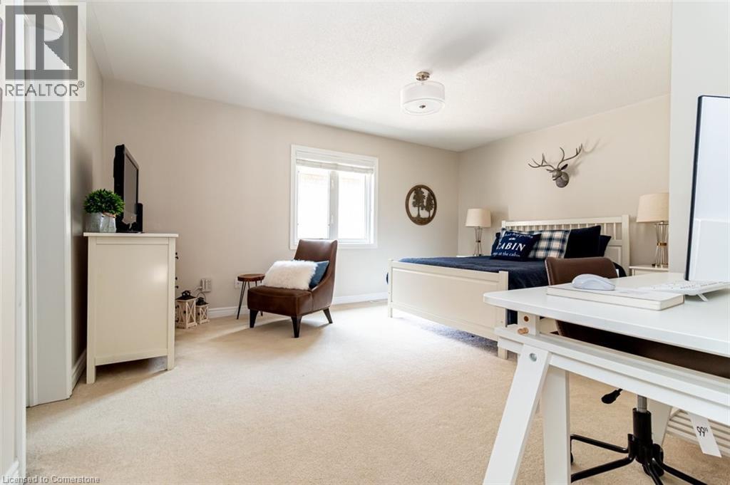 Photo 28 of 104 Miller Drive, Halton Hills ON