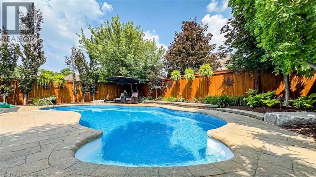 Photo 42 of 104 Miller Drive, Halton Hills ON