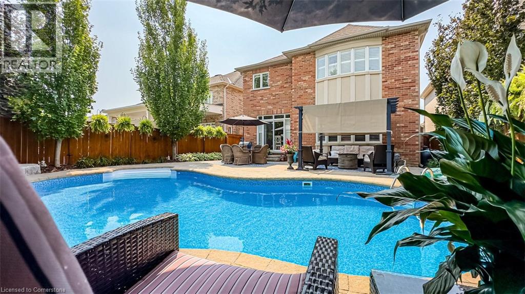 Photo 44 of 104 Miller Drive, Halton Hills ON