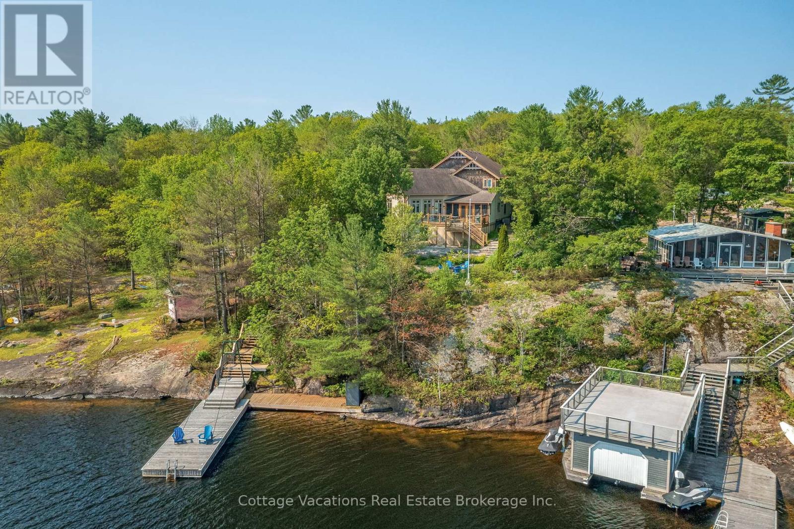 Photo 35 of 1016 Lawland Heights Road, Gravenhurst ON