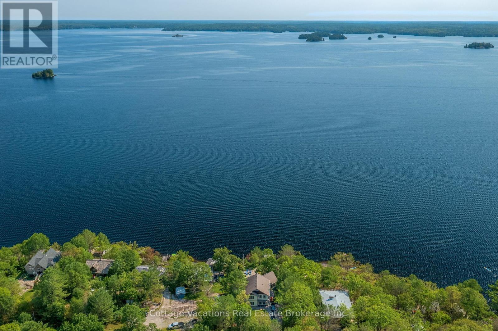 Photo 41 of 1016 Lawland Heights Road, Gravenhurst ON