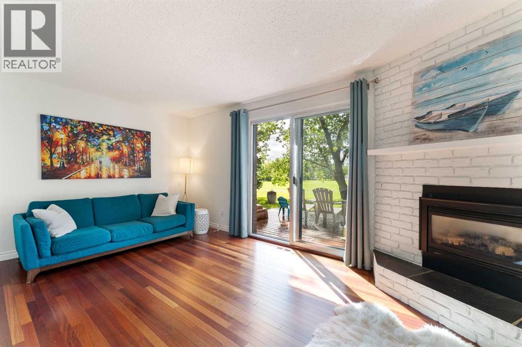 10, 803 Varsity Estates Drive NW, Calgary, Alberta