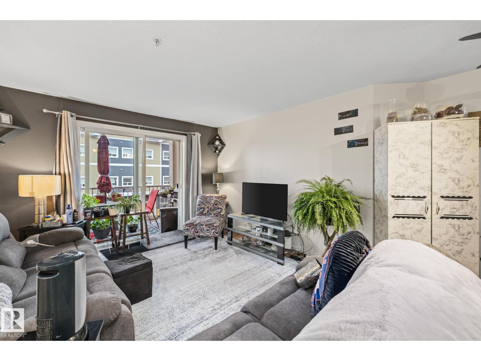 Photo 12 of 308 12550 140 Av Nw, Edmonton AB