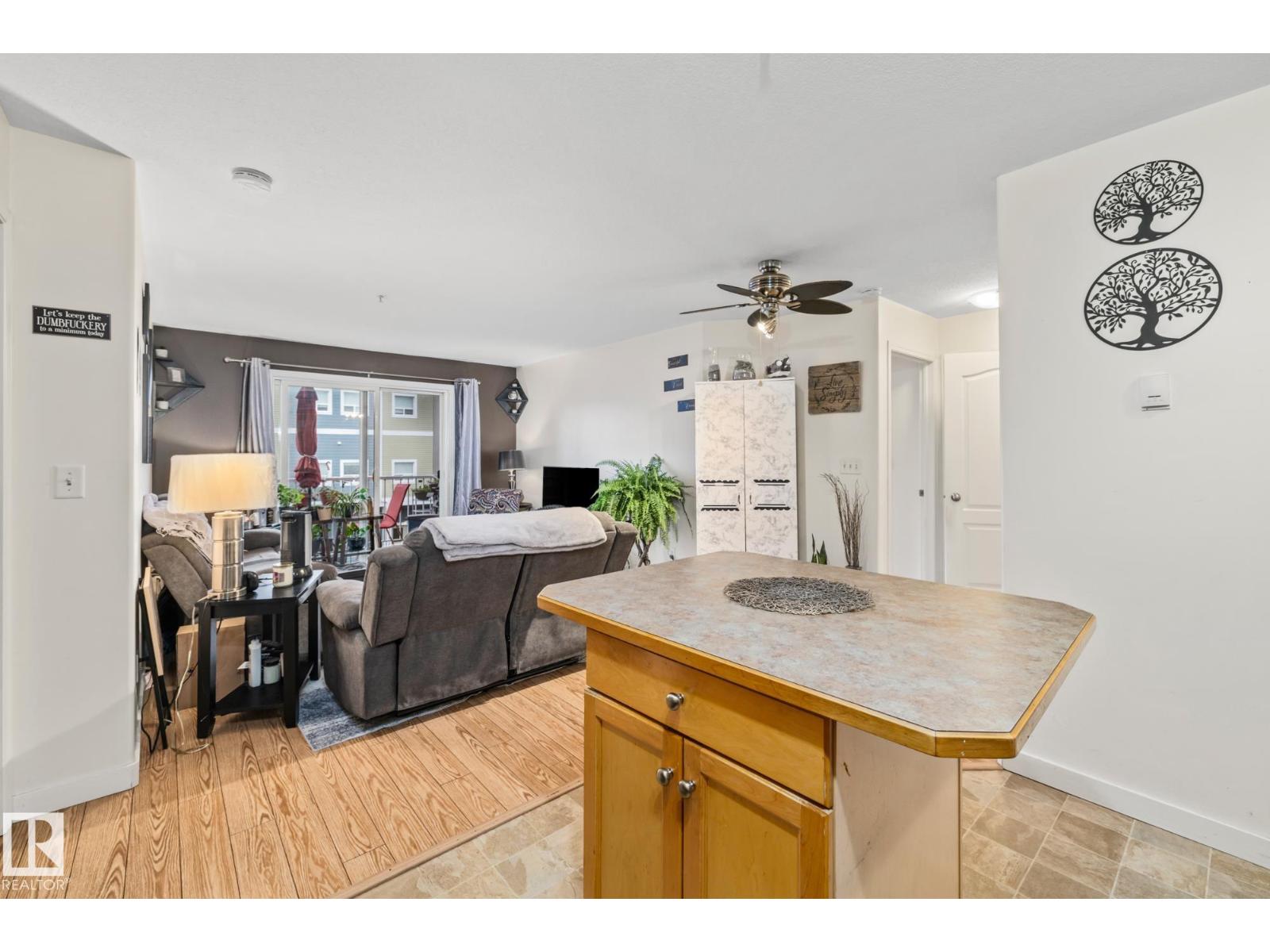 Photo 9 of 308 12550 140 Av Nw, Edmonton AB