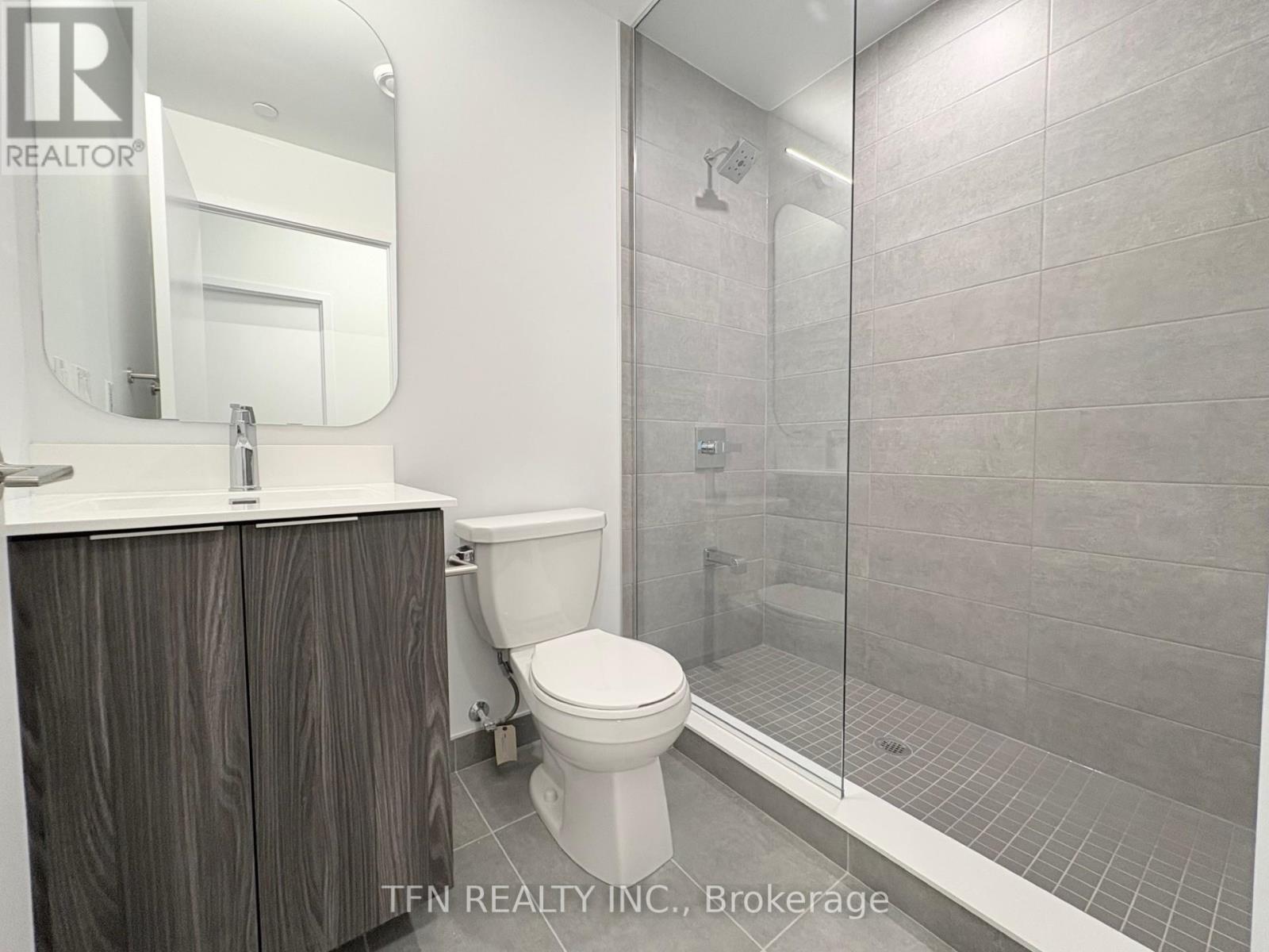 Photo 10 of 826 15 Richardson Street, Toronto ON