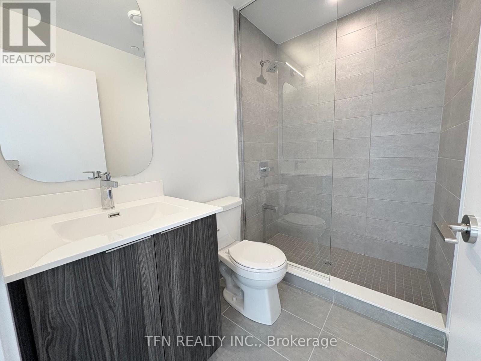 Photo 7 of 826 15 Richardson Street, Toronto ON