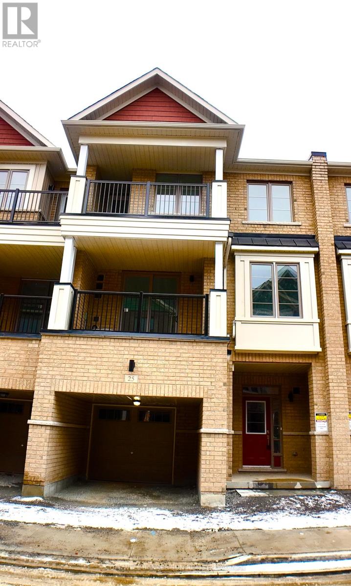 Photo 2 of 25 Waterside Way, Whitby ON