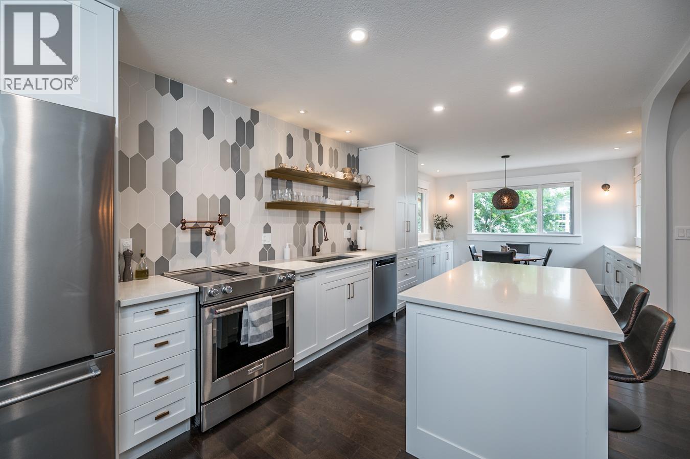 Photo 18 of 2925 Notre Dame Drive, Prince George BC