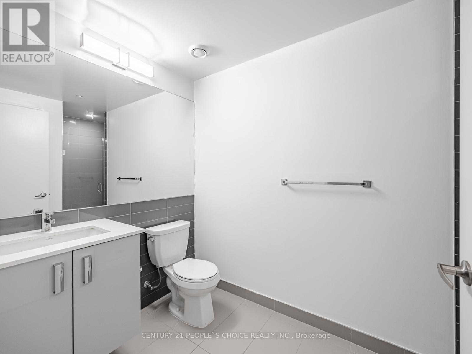 Photo 15 of 635 26 Gibbs Road, Toronto ON