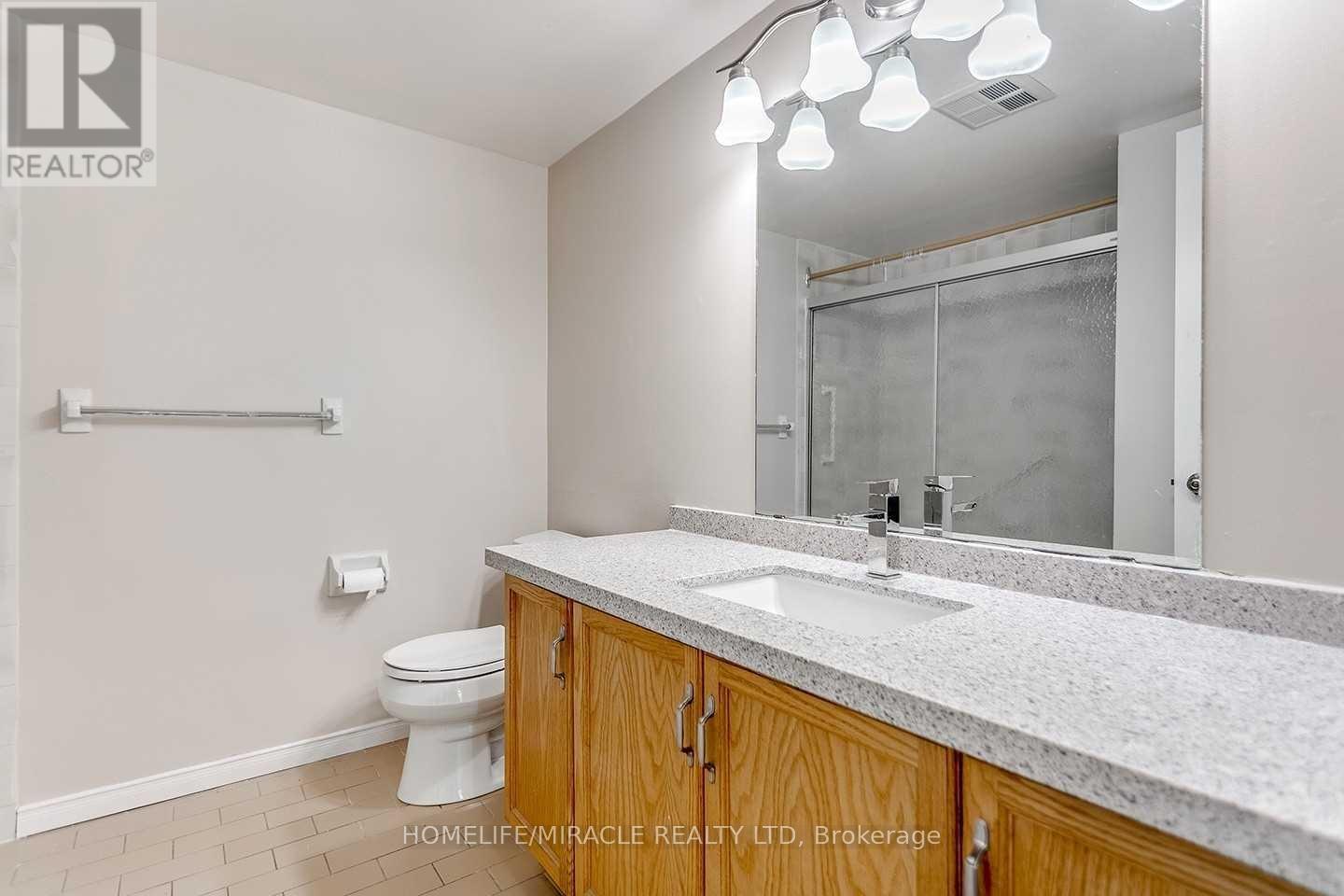 Photo 22 of 304 1270 Maple Crossing Boulevard, Burlington ON