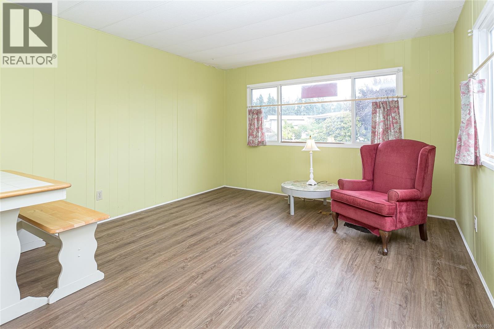 Photo 10 of 52 10980 Westdowne Rd, Ladysmith BC