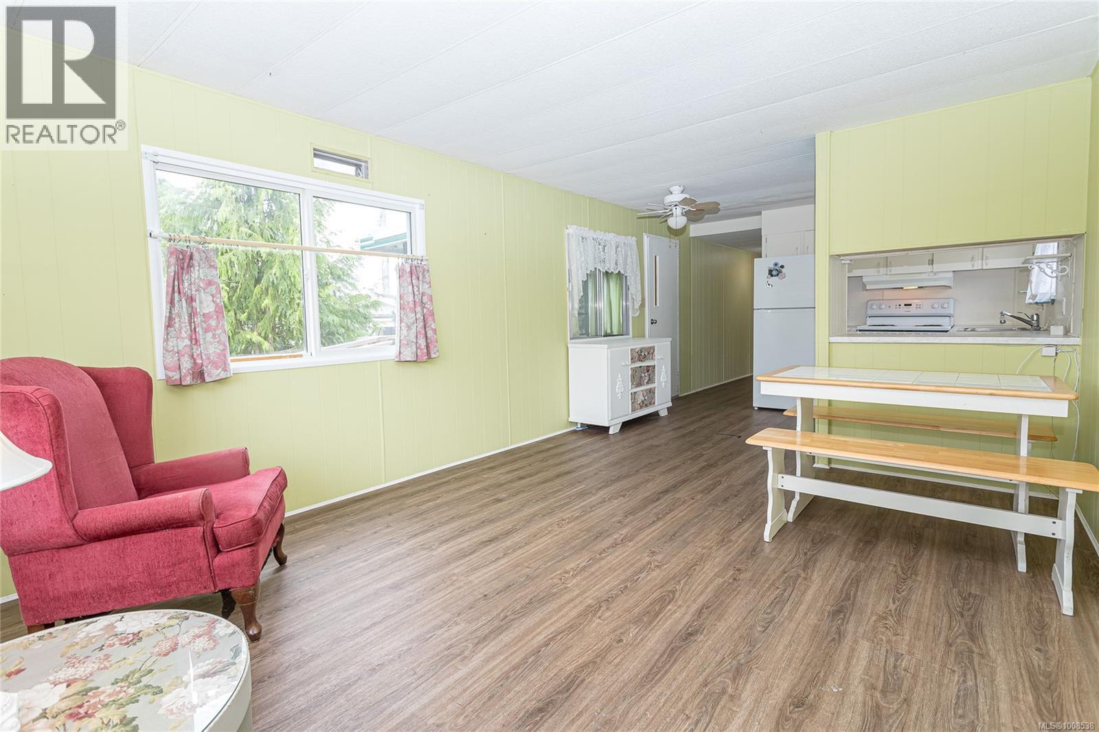 Photo 11 of 52 10980 Westdowne Rd, Ladysmith BC