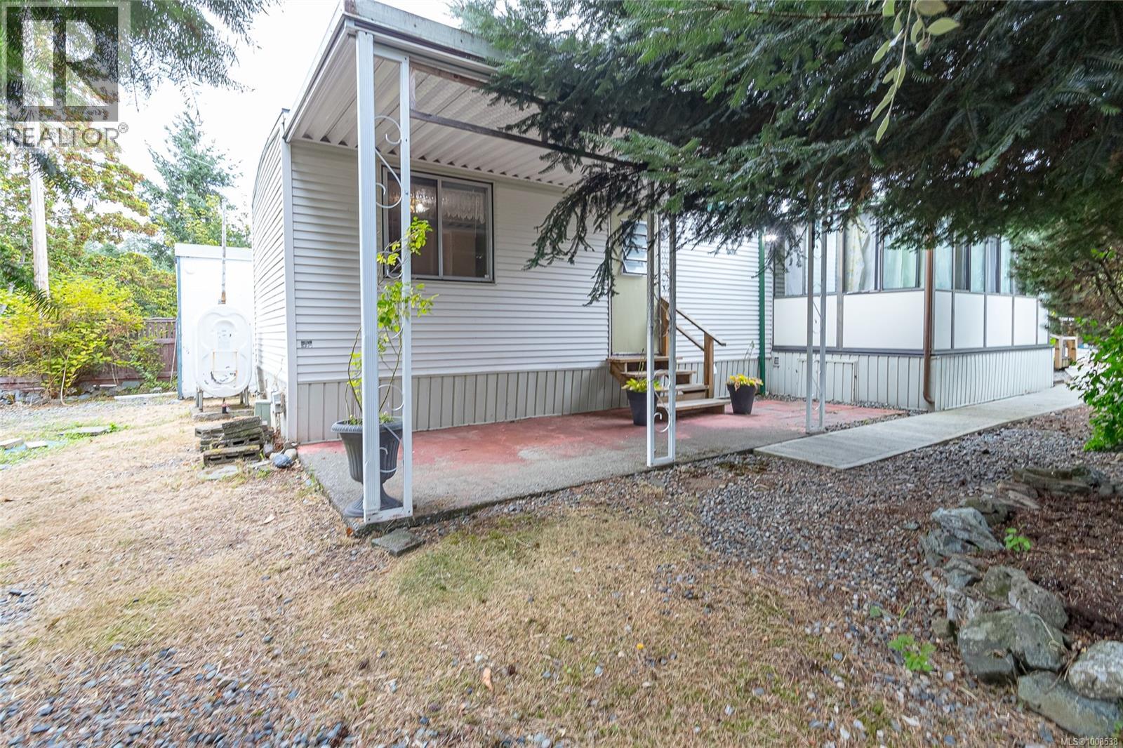 Photo 24 of 52 10980 Westdowne Rd, Ladysmith BC