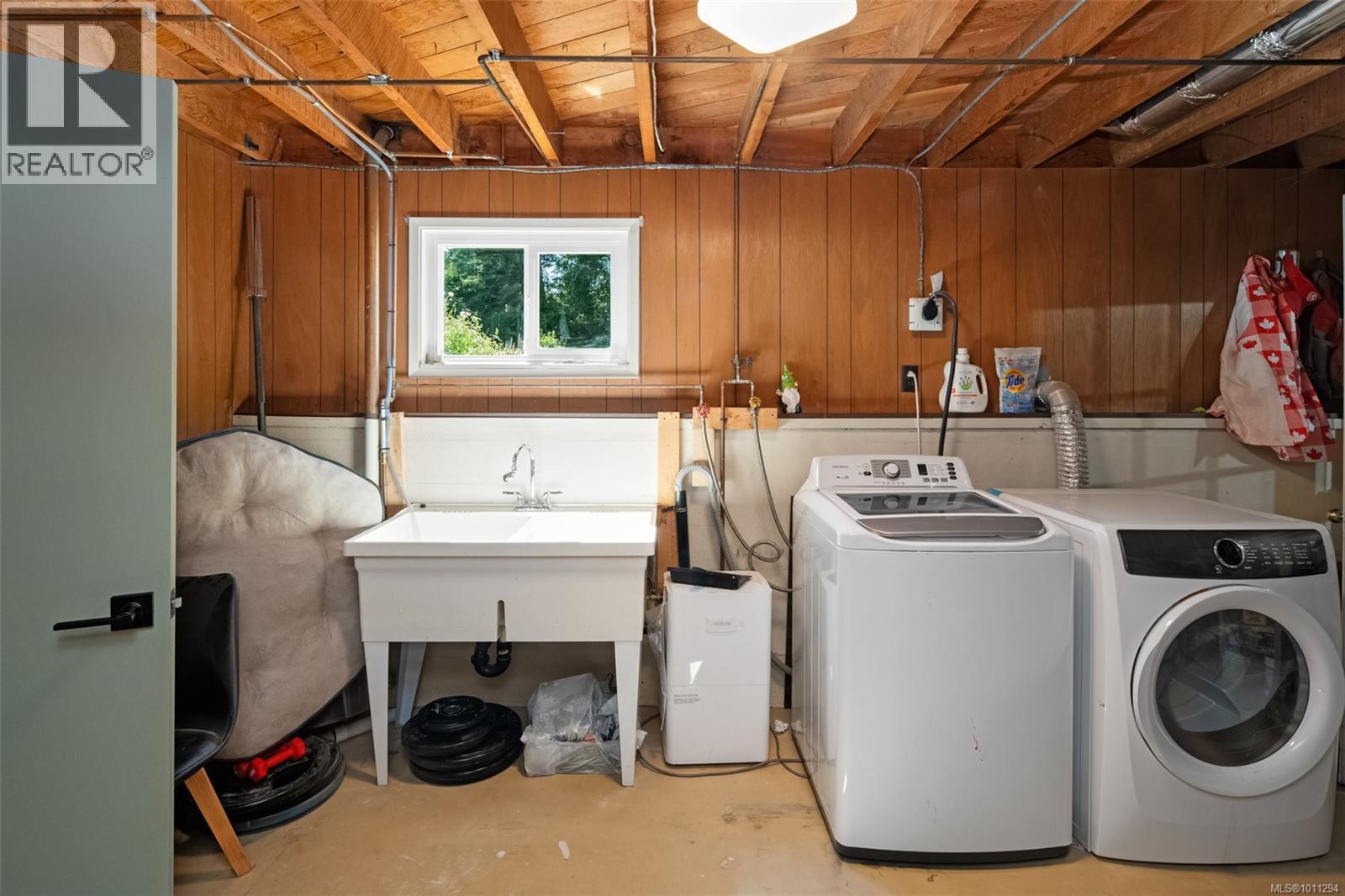 Photo 53 of 765 Lily Ave, Saanich BC