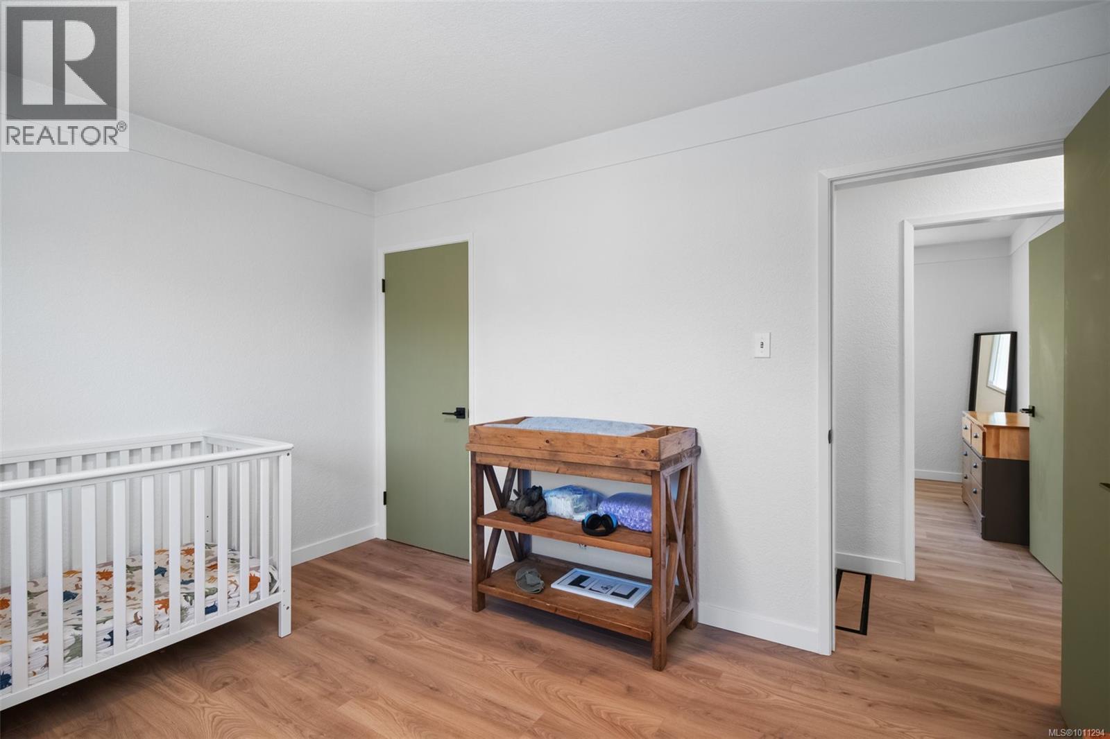 Photo 37 of 765 Lily Ave, Saanich BC