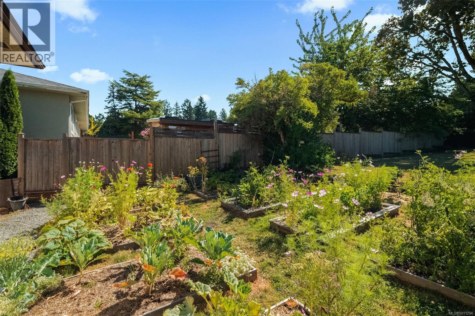 Photo 64 of 765 Lily Ave, Saanich BC