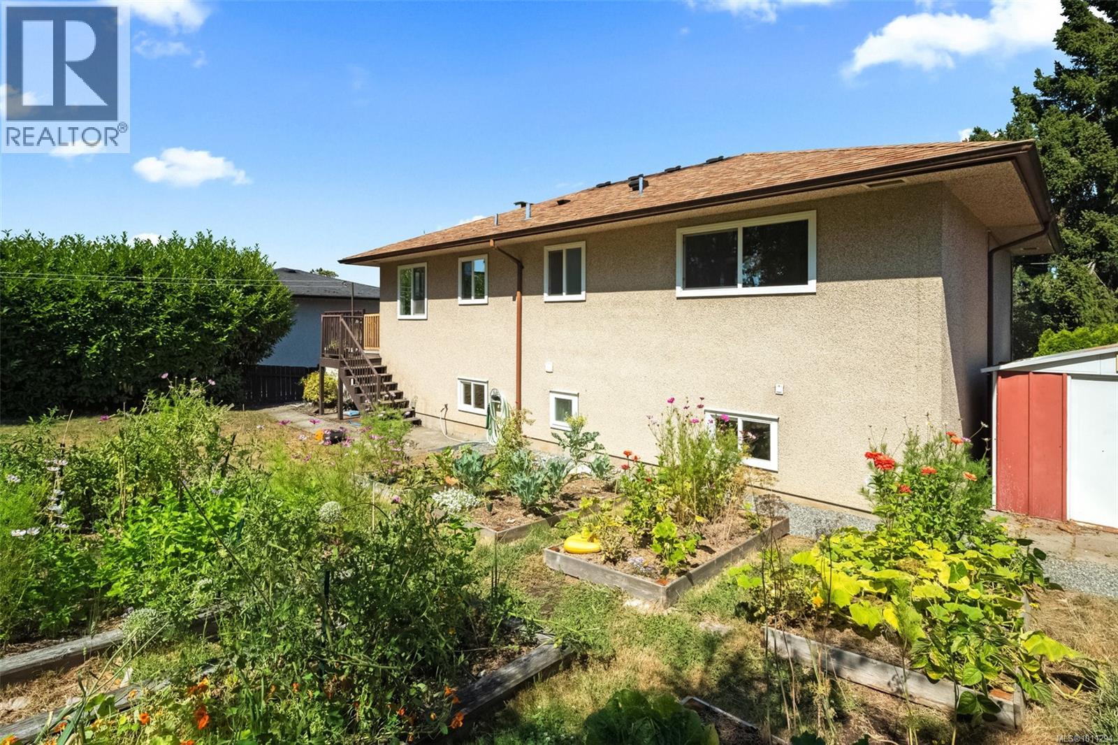 Photo 63 of 765 Lily Ave, Saanich BC