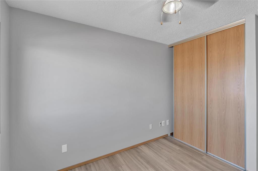 Photo 12 of 1305 30 Lake Crest Road, Winnipeg MB