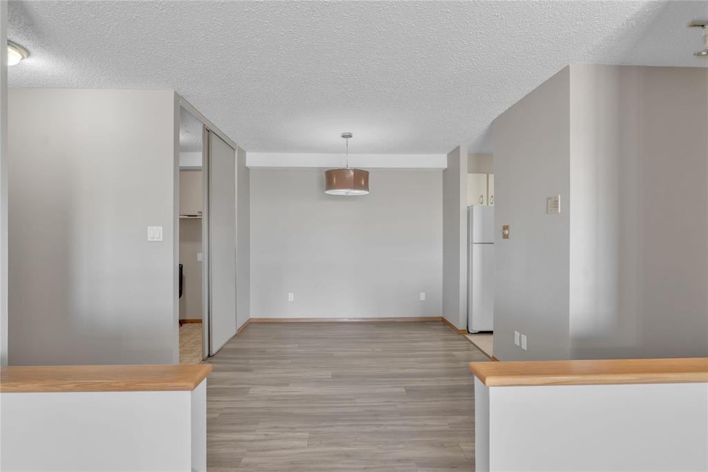 Photo 6 of 1305 30 Lake Crest Road, Winnipeg MB
