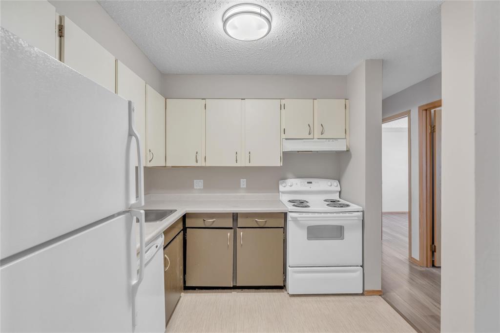 Photo 13 of 1305 30 Lake Crest Road, Winnipeg MB