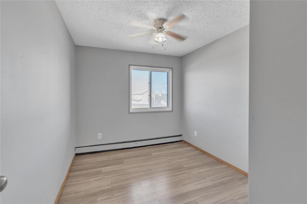 Photo 16 of 1305 30 Lake Crest Road, Winnipeg MB