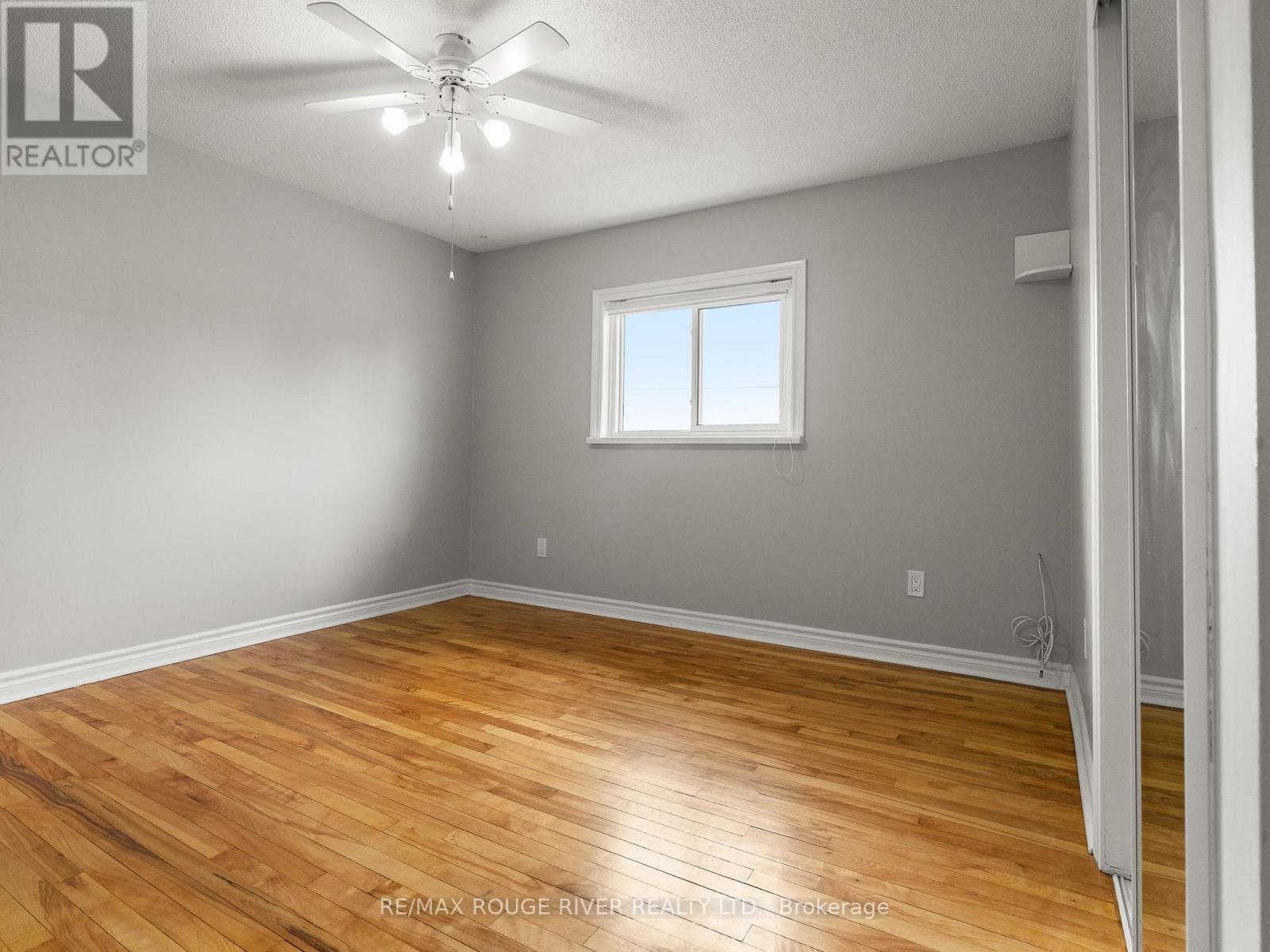 Photo 13 of 412 Alexandria Drive, Cobourg ON