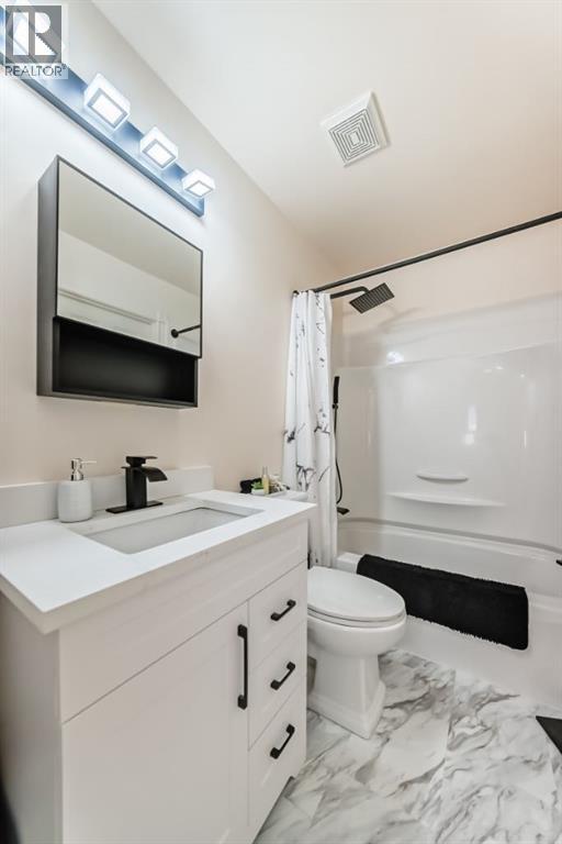 Single Family House Bungalow for Sale in  Penswood Place SE Penbrooke Meadows Calgary 