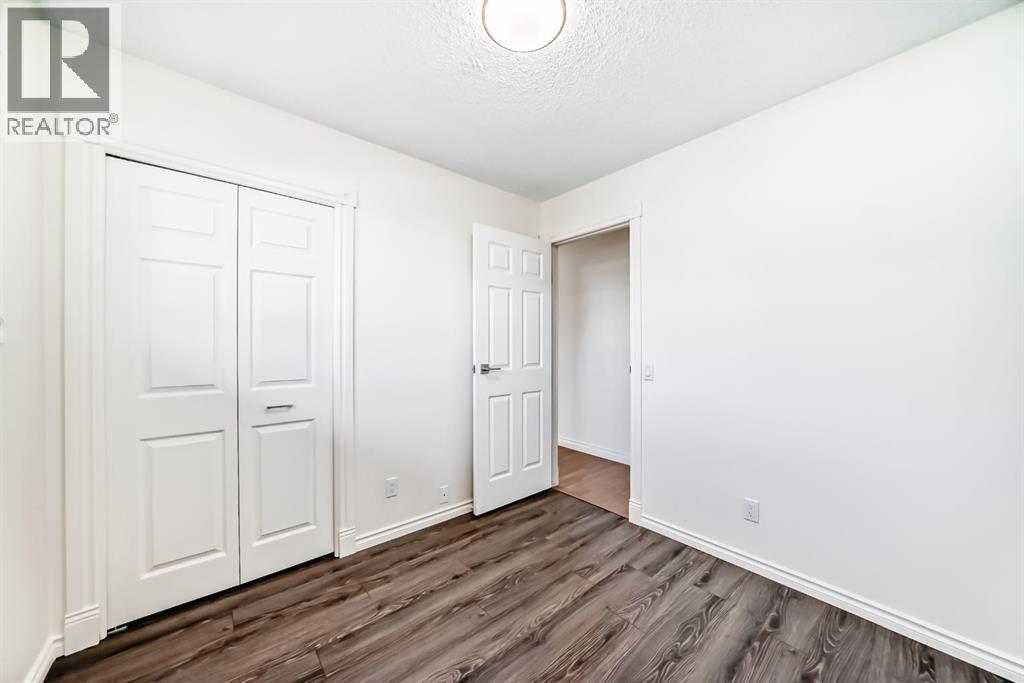 Single Family House Bungalow for Sale in  Penswood Place SE Penbrooke Meadows Calgary 