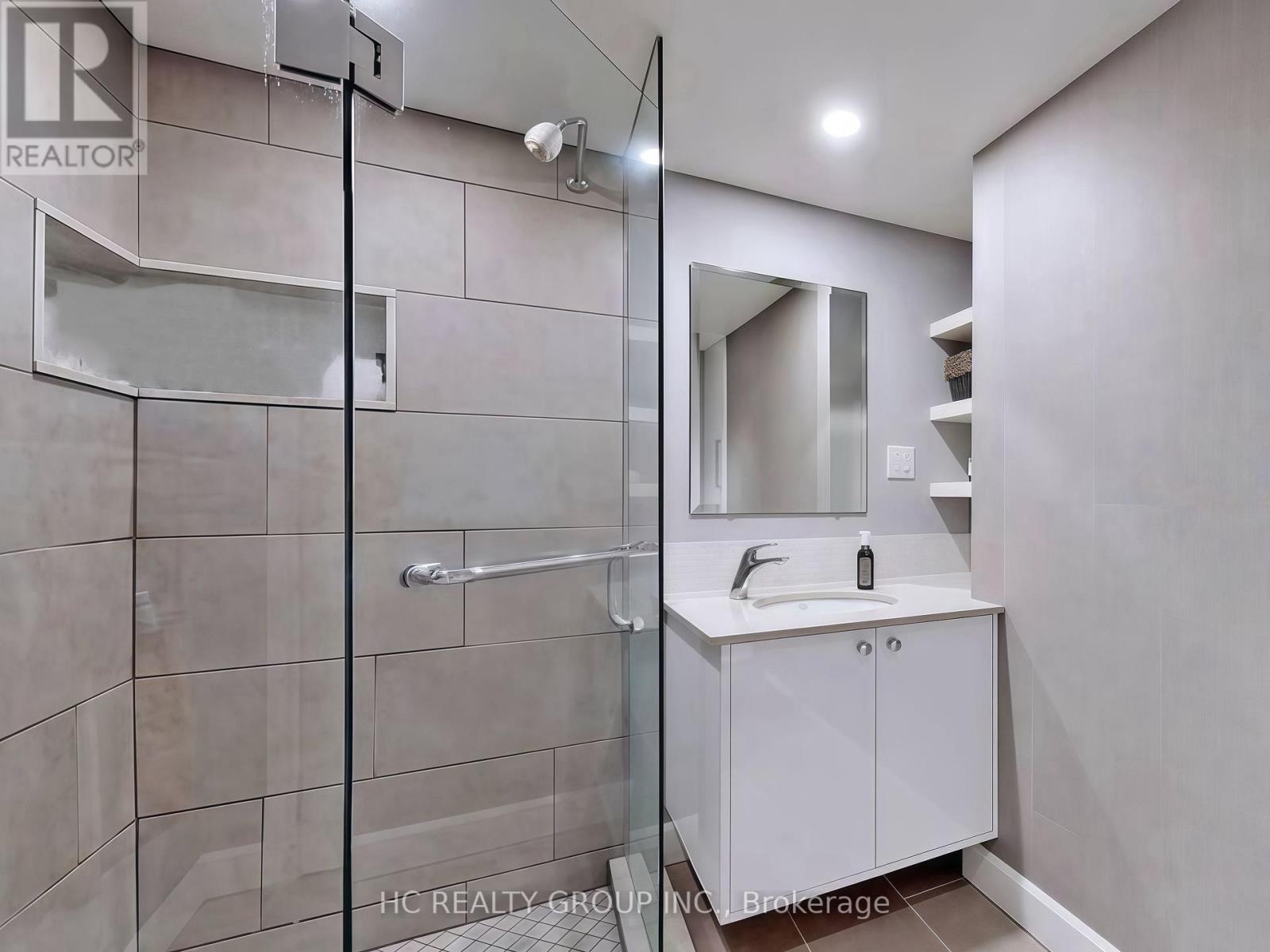 Photo 16 of 53 Treverton Drive, Toronto ON