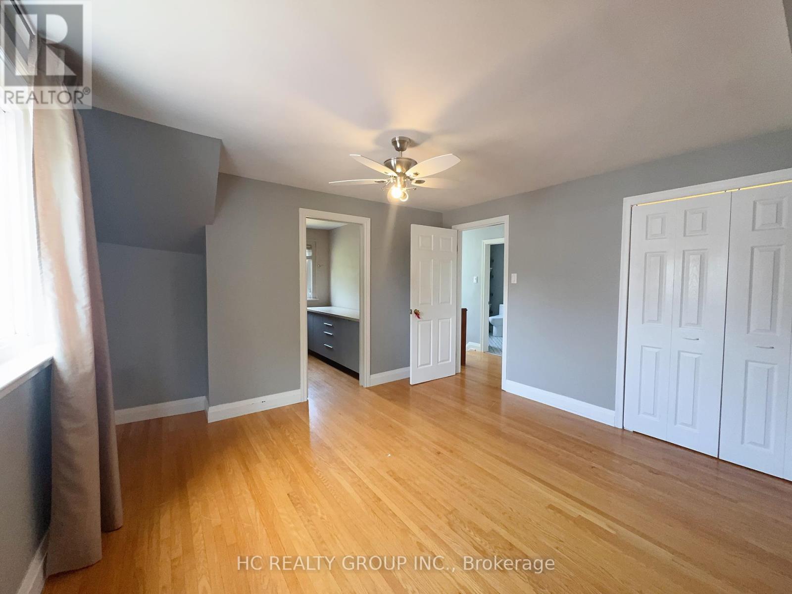 Photo 7 of 53 Treverton Drive, Toronto ON