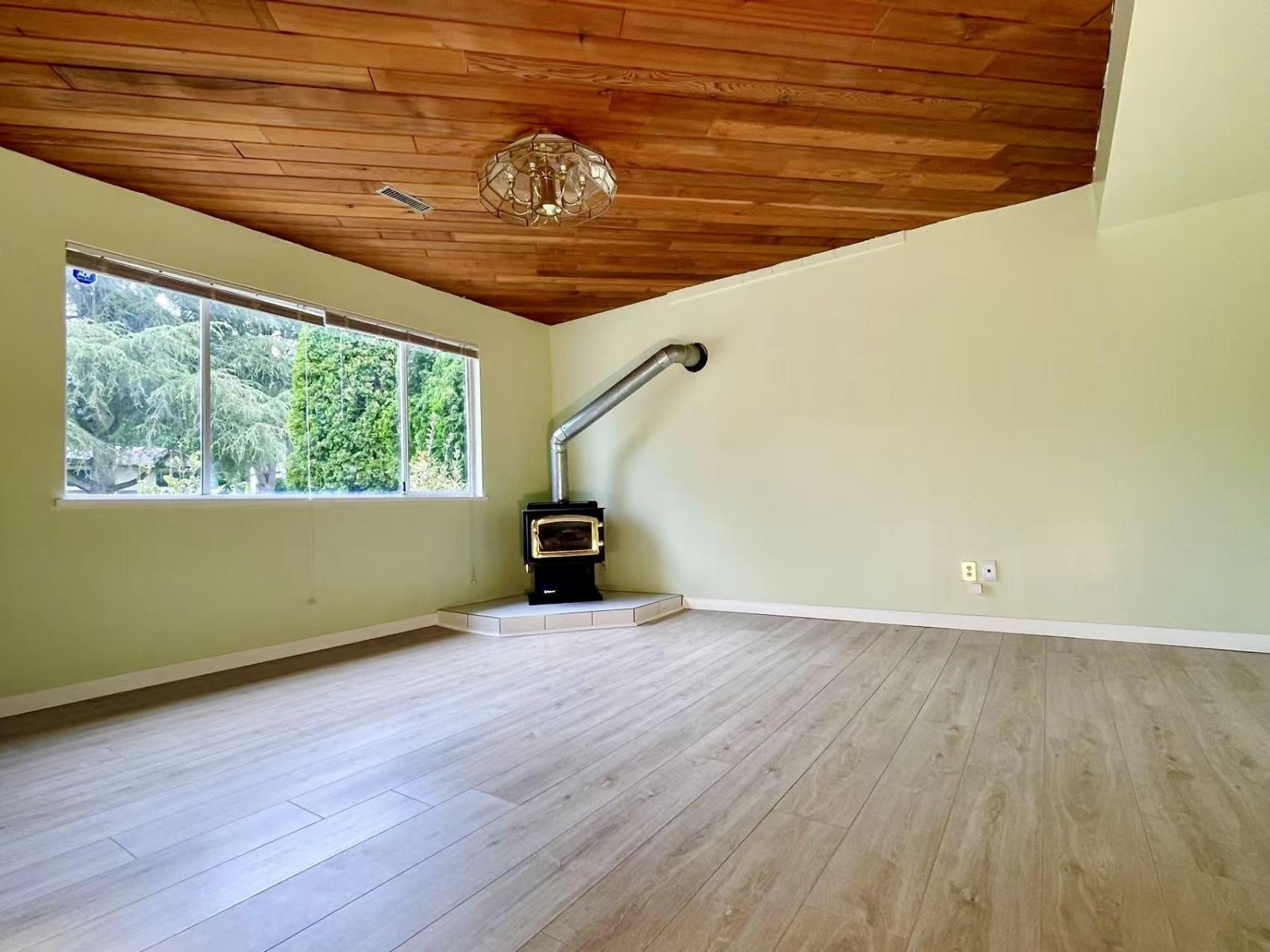 Photo 18 of 21218 93 Avenue, Langley BC