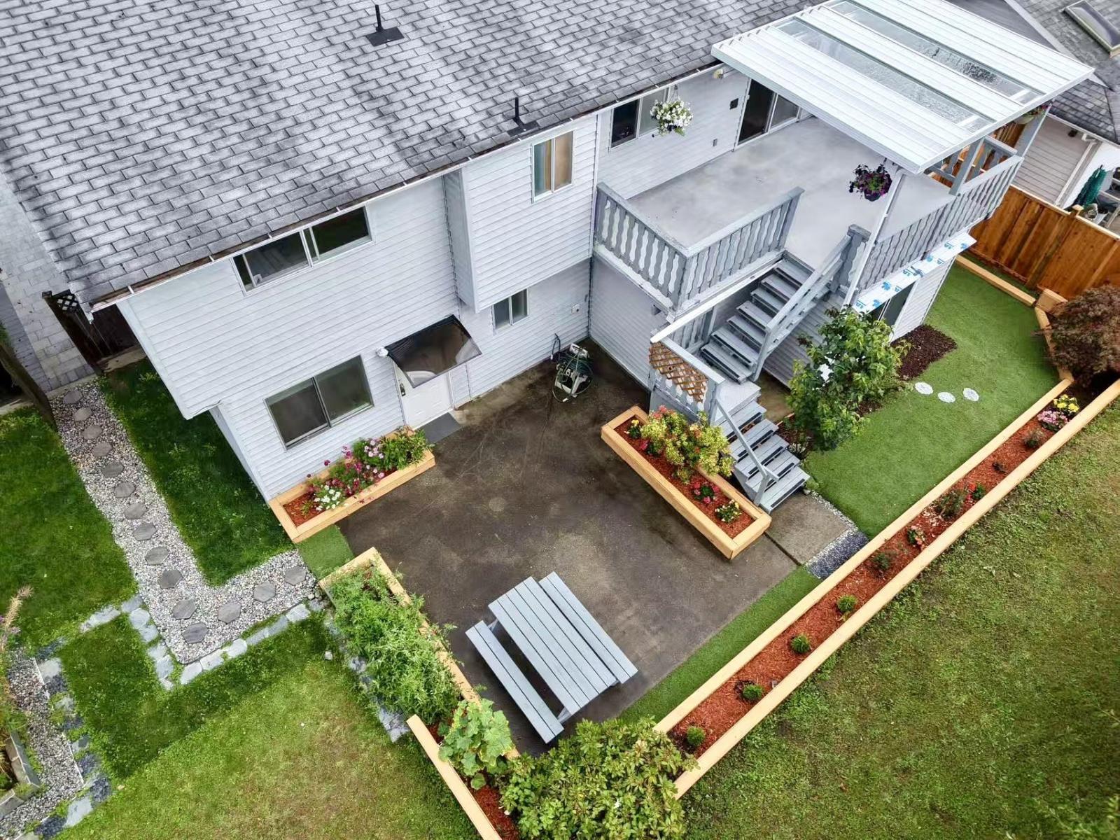 Photo 32 of 21218 93 Avenue, Langley BC