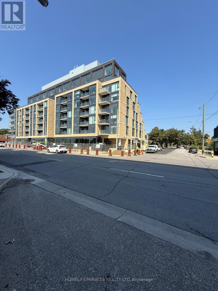 Photo 19 of 209 6 Chartwell Road S, Toronto ON