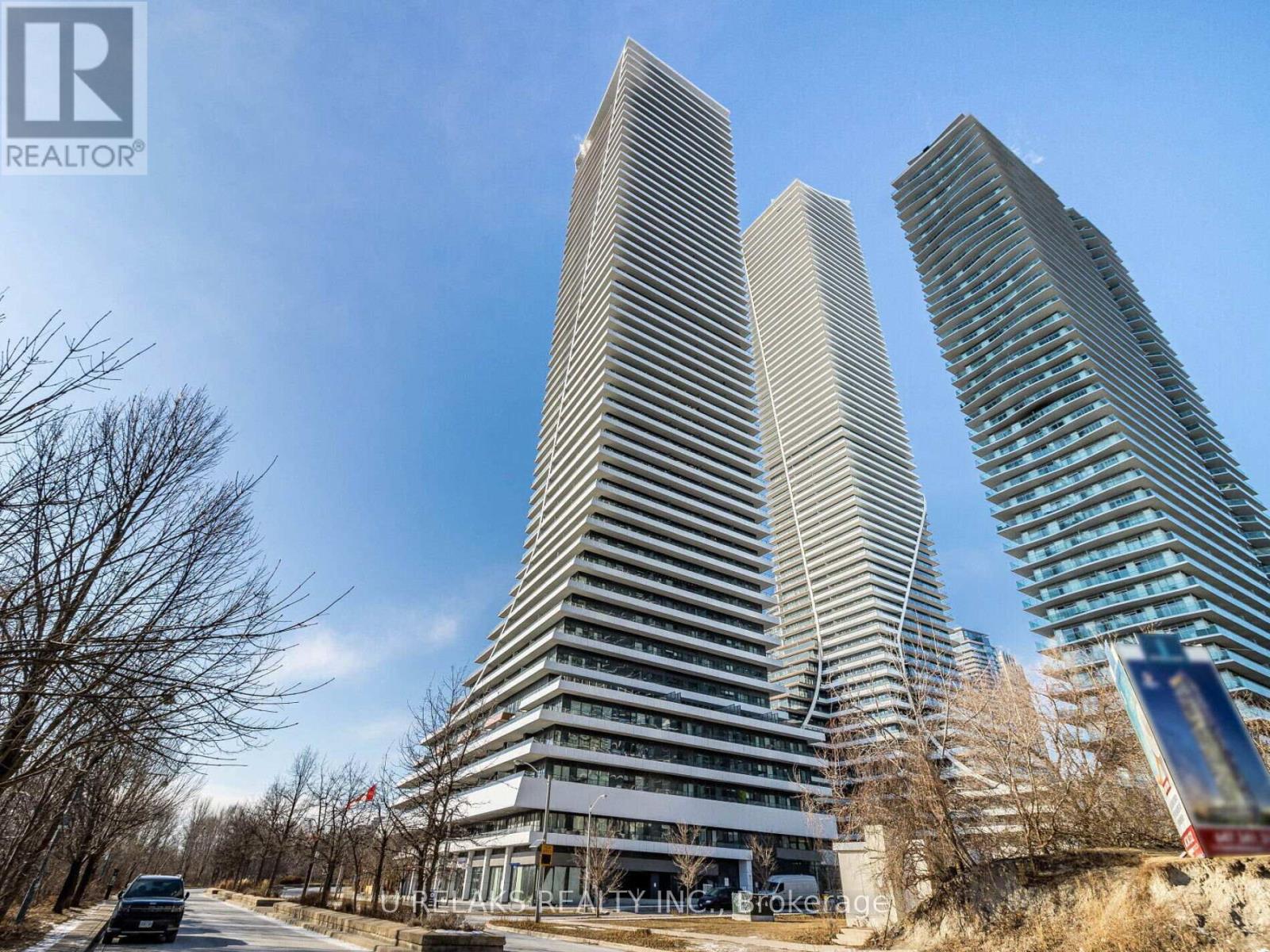 Photo 2 of 4701 20 Shore Breeze Drive, Toronto ON