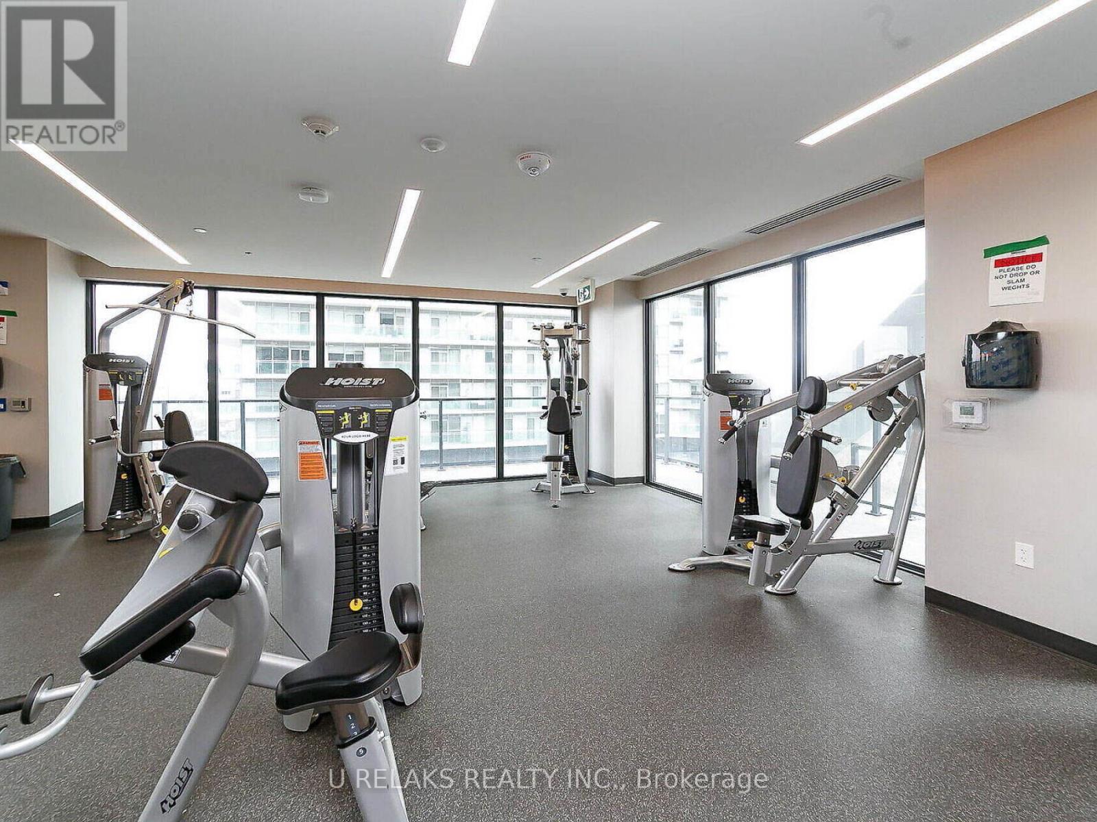 Photo 35 of 4701 20 Shore Breeze Drive, Toronto ON