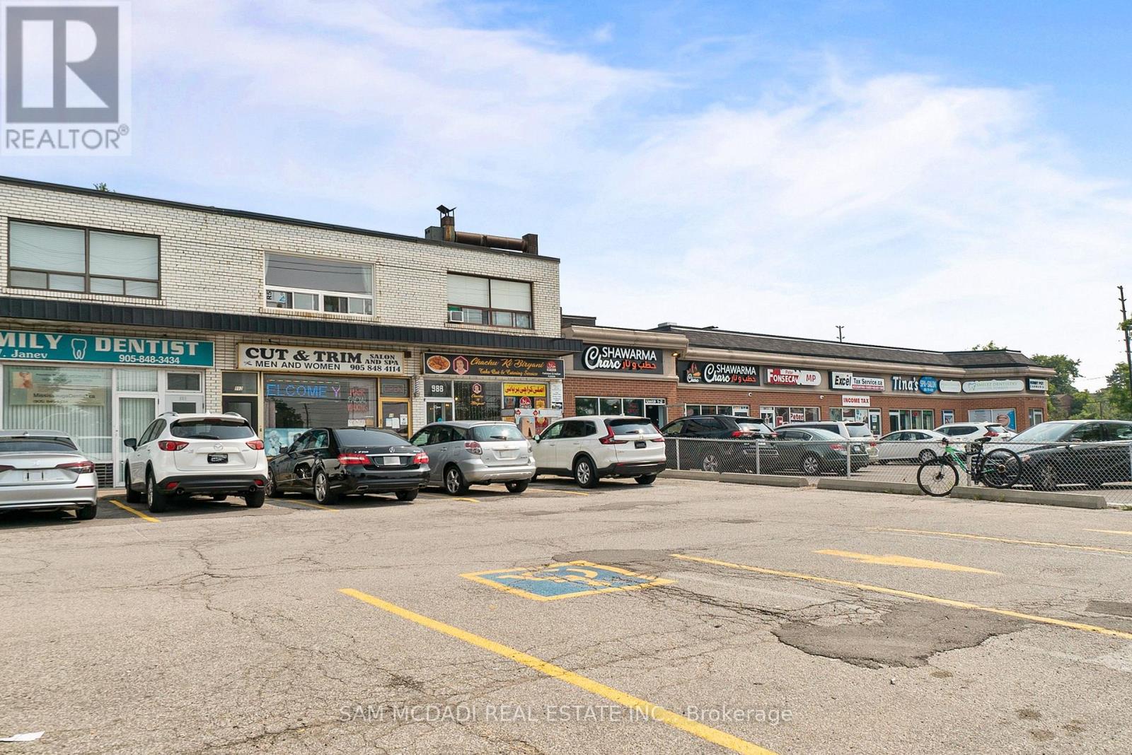 Photo 16 of 1026 Burnhamthorpe Road E, Mississauga ON
