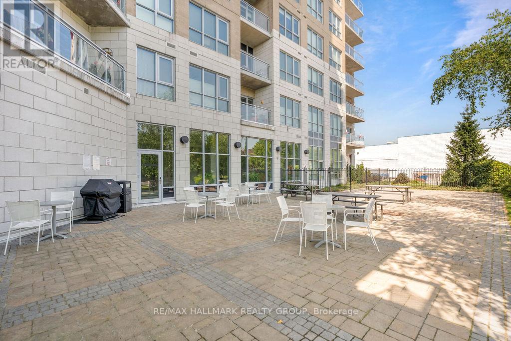 Photo 32 of 210 330 Titan Private, Ottawa ON