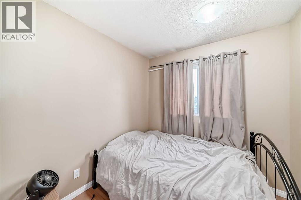 Single Family House for Sale in   Street NE Marlborough Calgary 