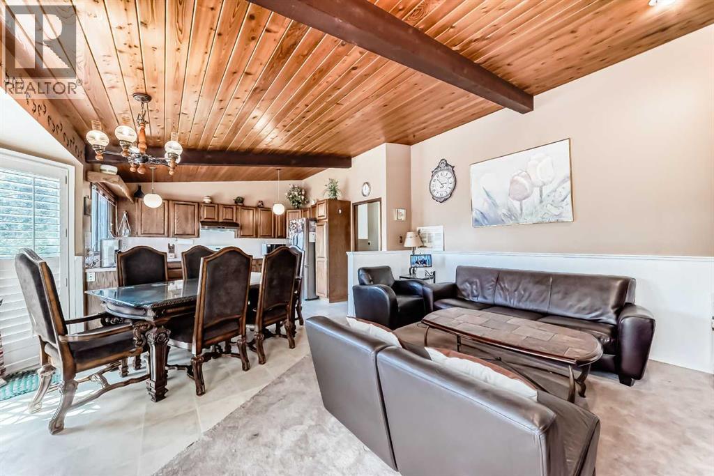 Single Family House Bungalow for Sale in  Templehill Bay NE Temple Calgary 