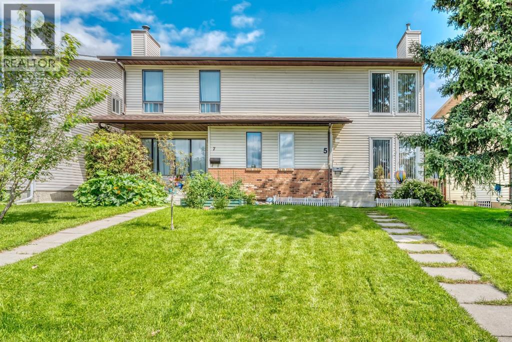 5 Falsby Place NE, Calgary, Alberta