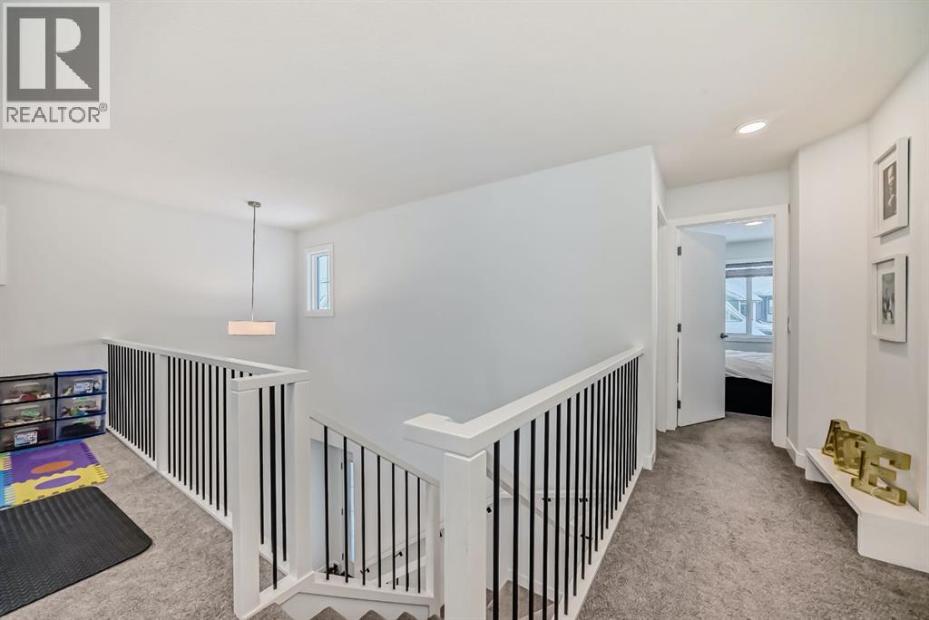 Photo 21 of 166 Creekstone Way Sw, Calgary AB