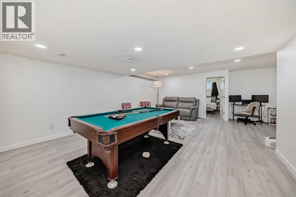 Photo 37 of 166 Creekstone Way Sw, Calgary AB