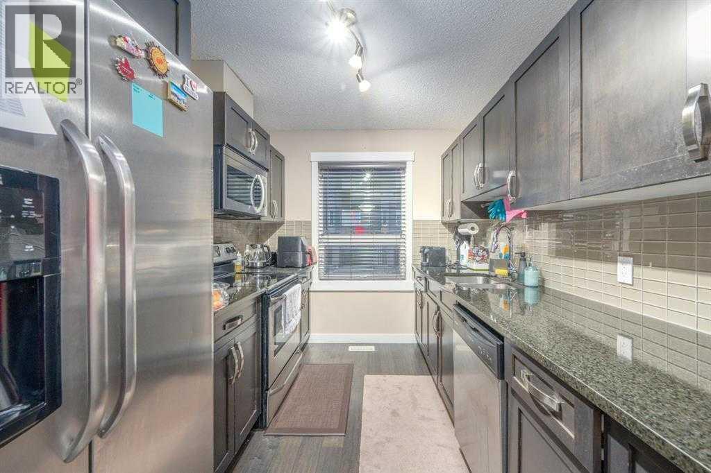 Photo 5 of 326 Covecreek Circle Ne, Calgary AB