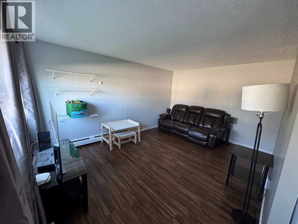 Photo 2 of 104 10230 106 Avenue, Grande Prairie AB
