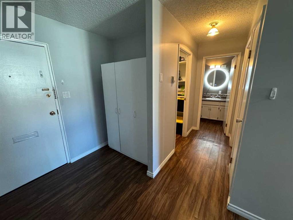 Photo 5 of 104 10230 106 Avenue, Grande Prairie AB