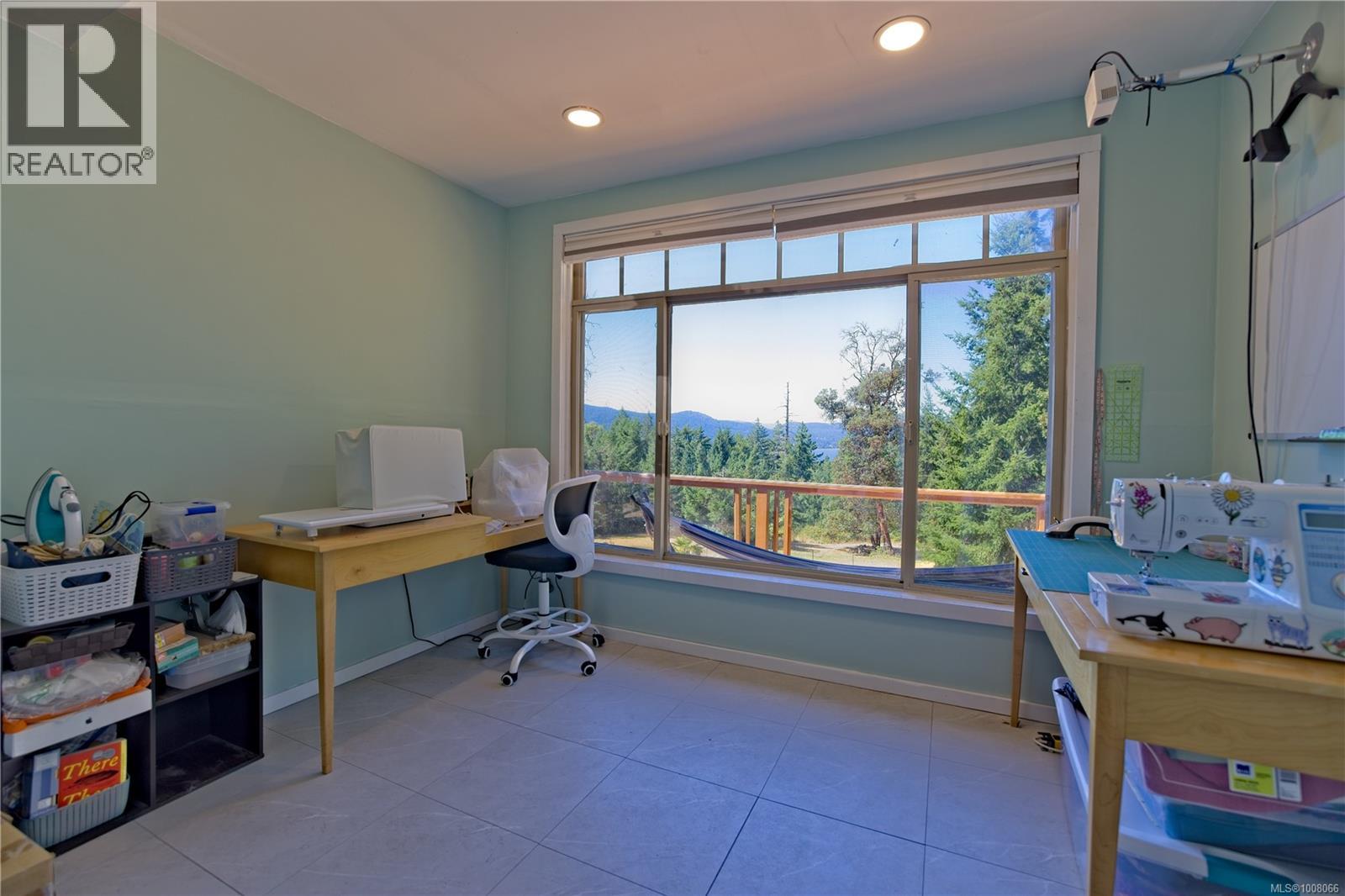 Photo 8 of 180 Lakefair Dr, Salt Spring BC